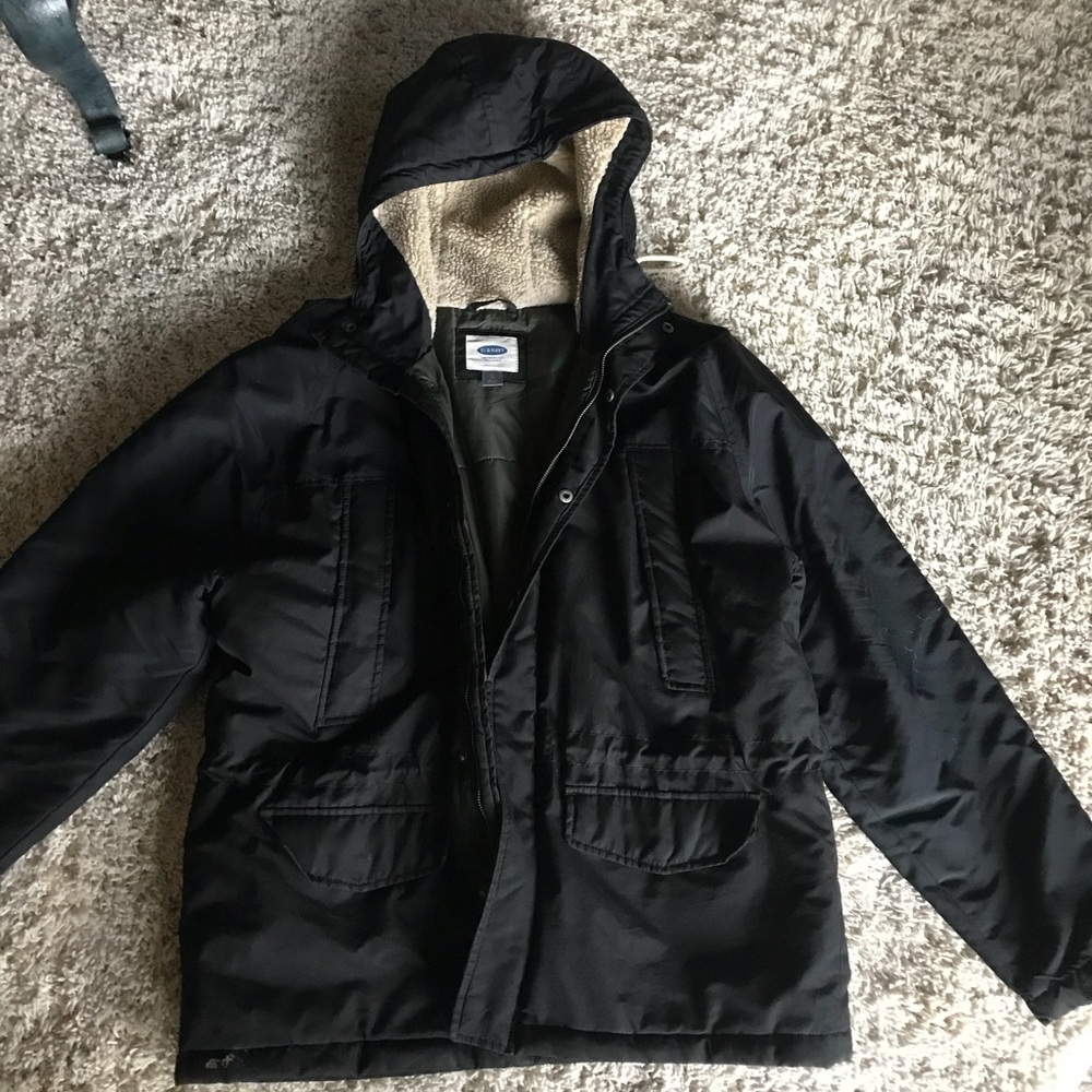 Old Navy Men’s Hooded Winter Sherpa Lined Coat
